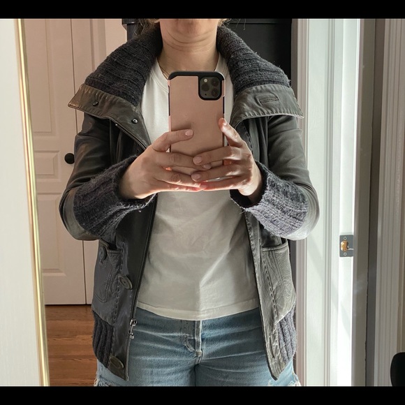 Leather jacket - Picture 6 of 6